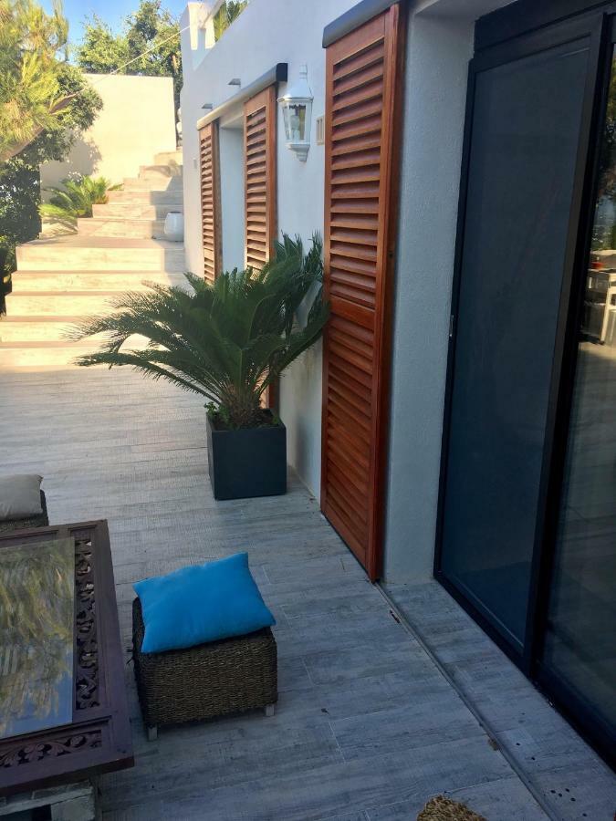Bastide De La Joie De Vivre Hyères Exterior foto
